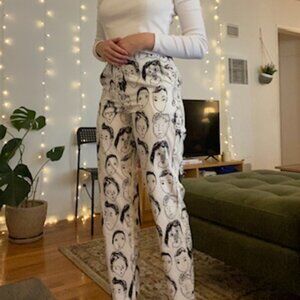 Artsy face printed pants